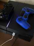 PS4 500 gb, 2 джойстика, EAFC 25 + 8 игр