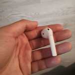 AirPods 2 левое ухо