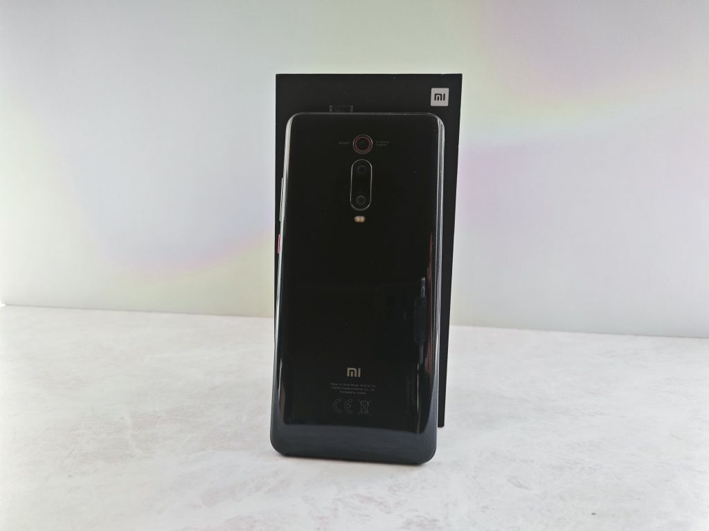 Смартфон Xiaomi MI 9 T