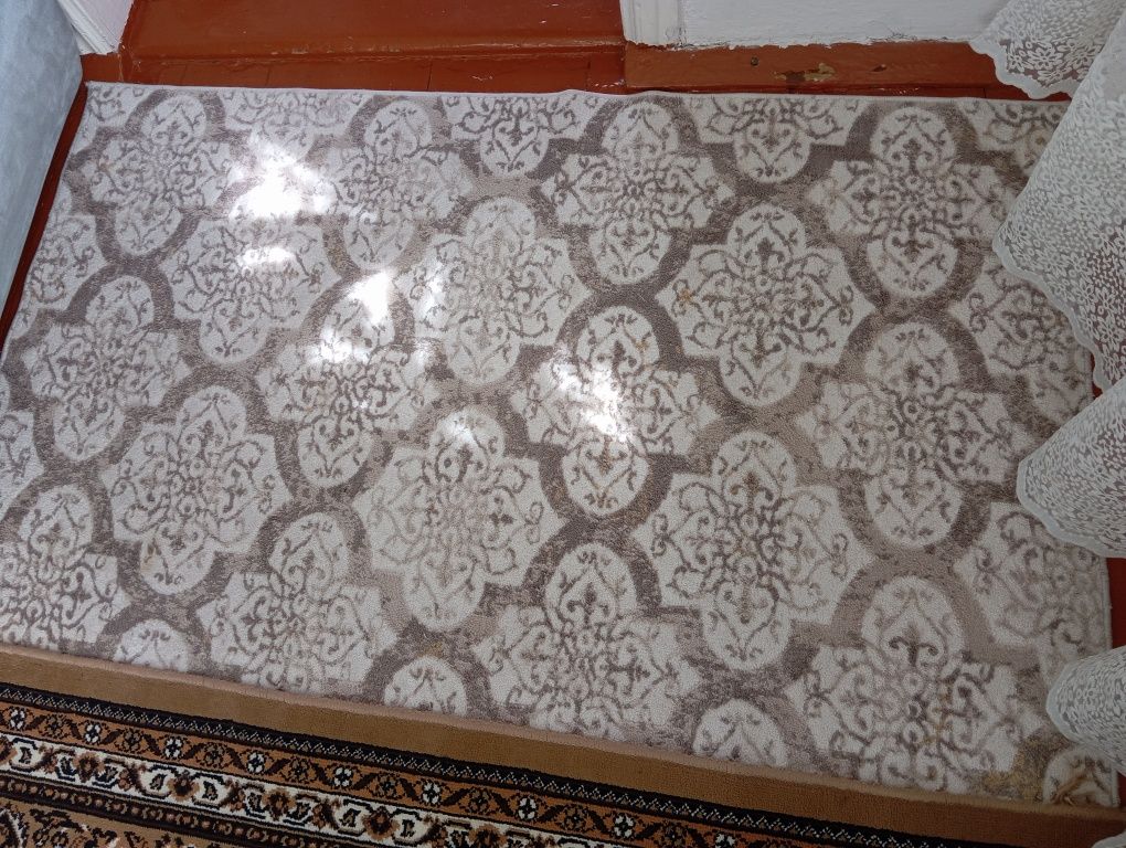 Продам новый ковер размер 17 м