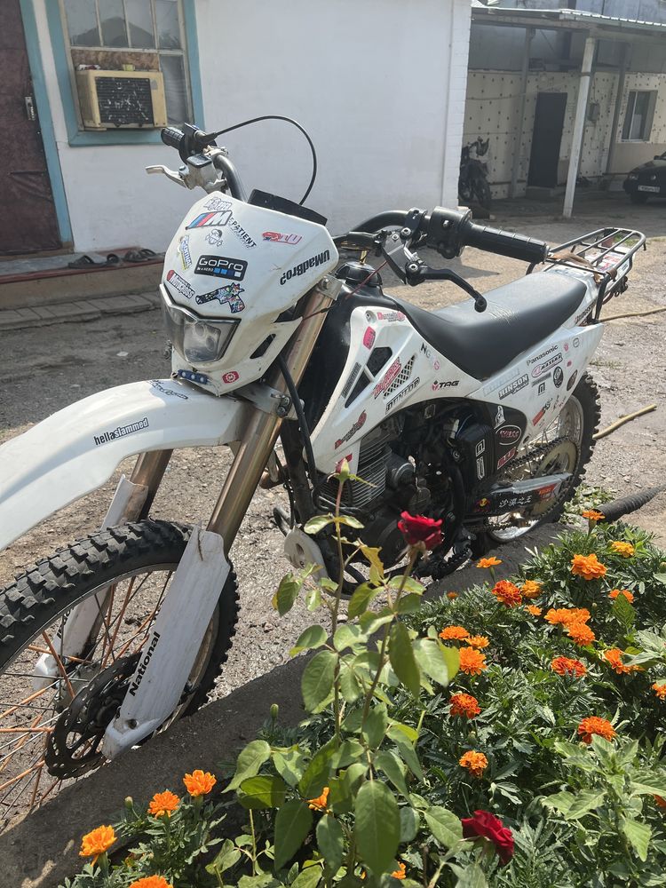 Продам эндуро 06