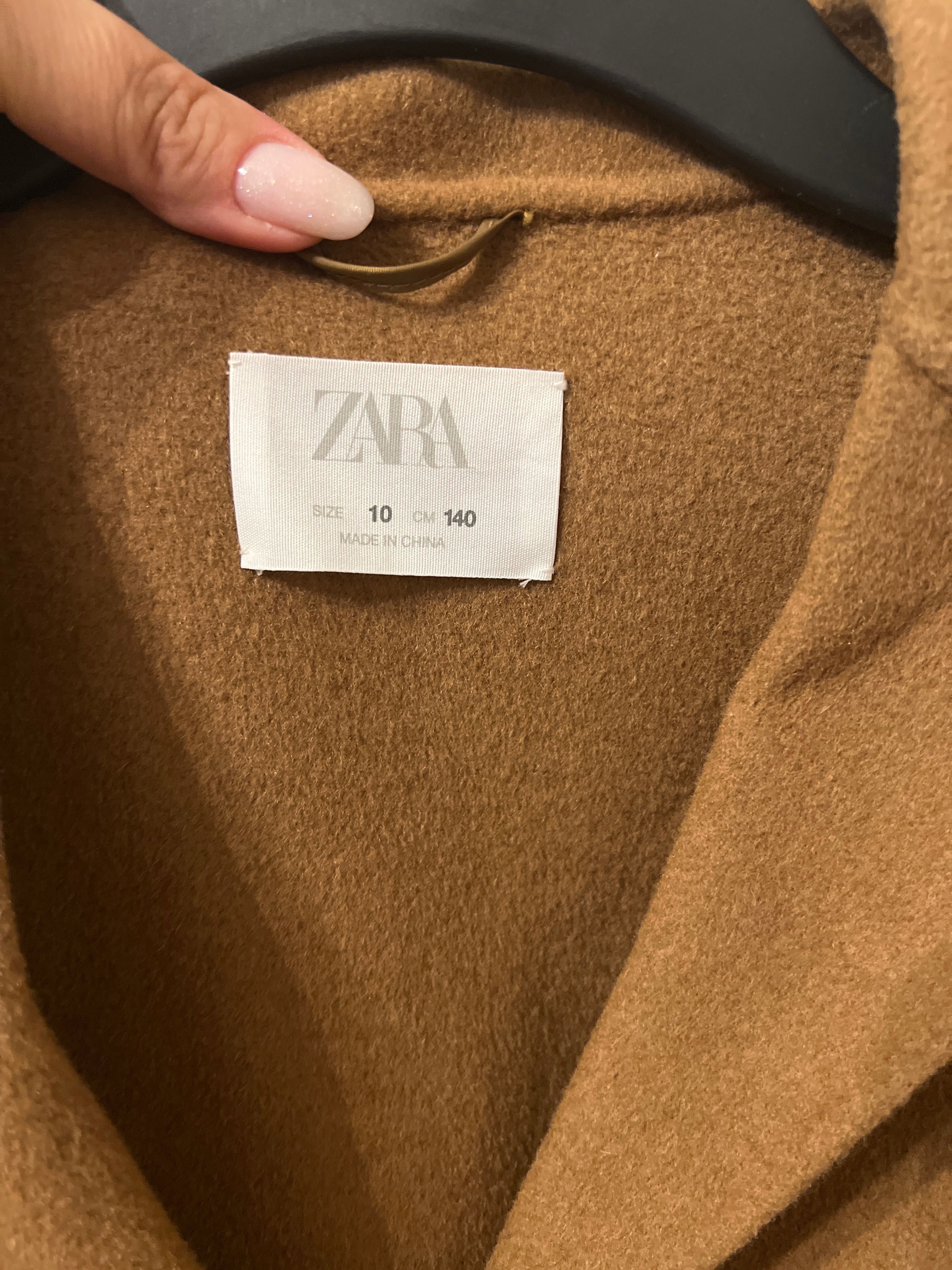 Срочно детское пальто  «Zara», в идеальном состоянии