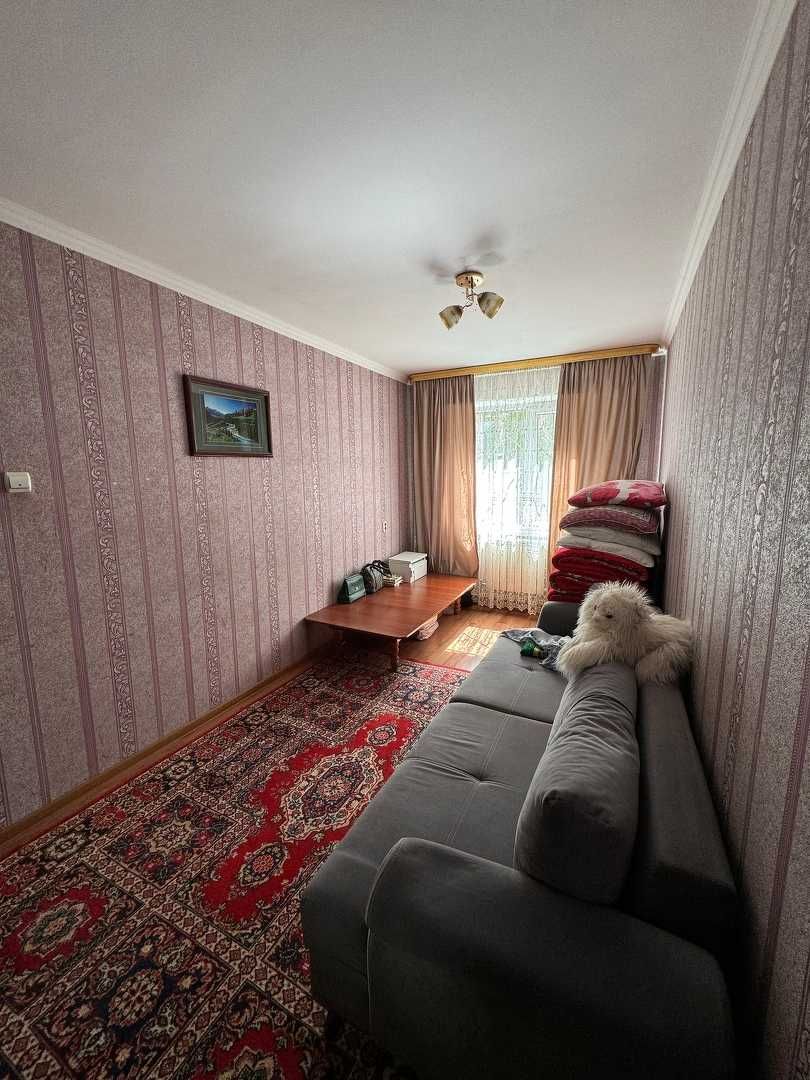 Продаётся 3-комнатная квартира на 2 этаже из 5, ул. МОЛДАГУЛОВА.