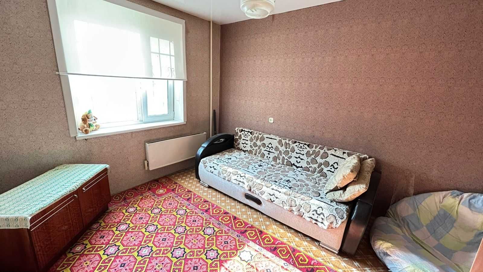 Продам 2ком улучшенной планировки мкр Западный