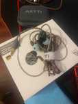 ARTTI R2 Внутриканальные наушники IEM