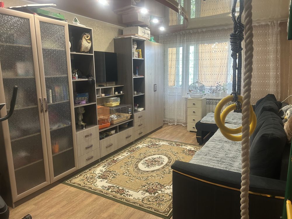 Продам трехкомнатную квартиру