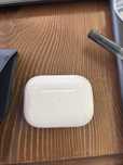 Наушники Apple Airpods Pro with lightning белый