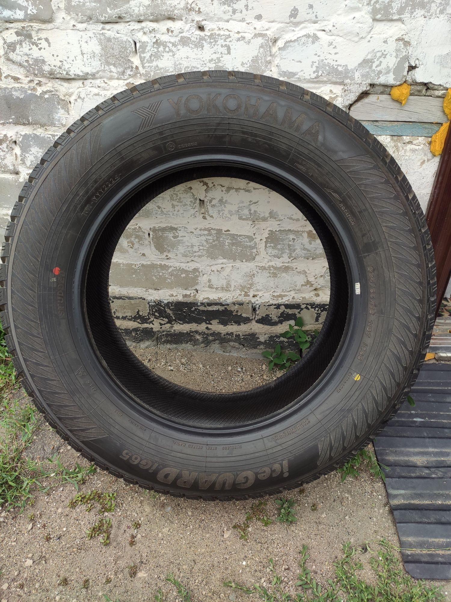 Шины 235/65/R18 пробег 1000 км