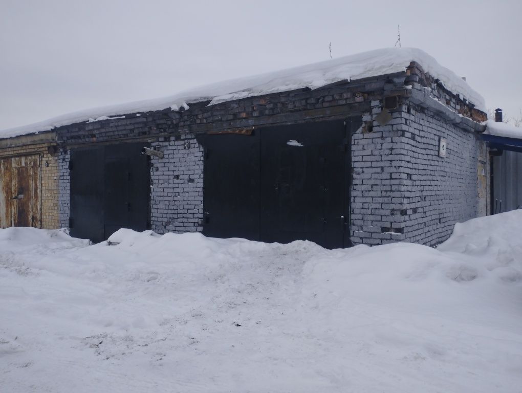 Продам 2 гаража , совмещённых