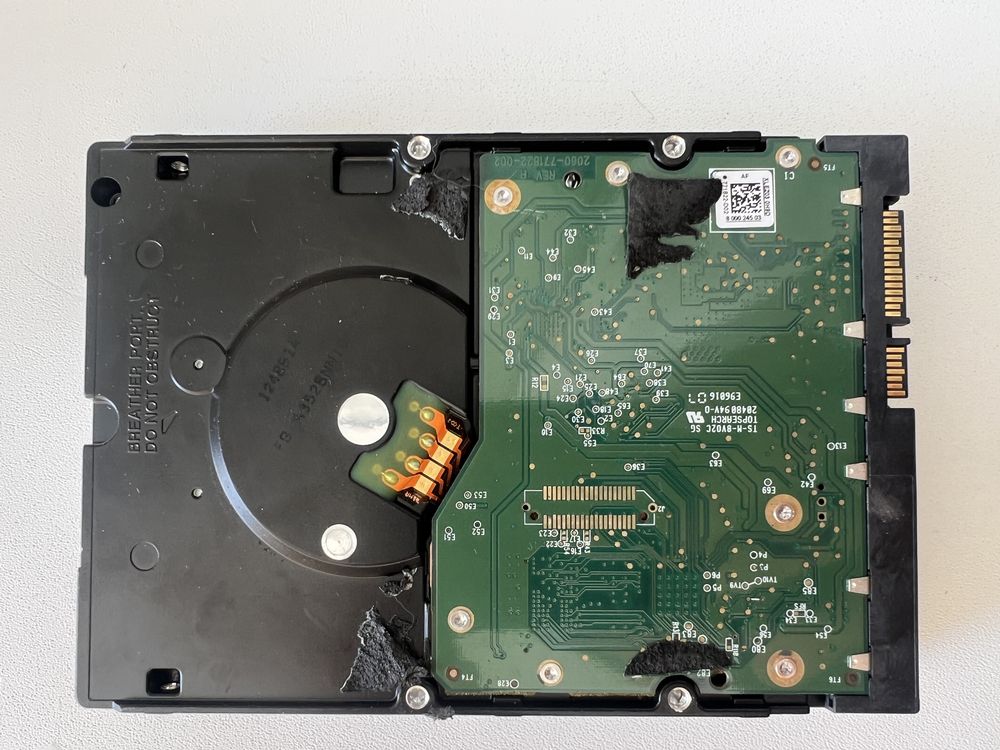 Жесткий диск HHD 4000GB