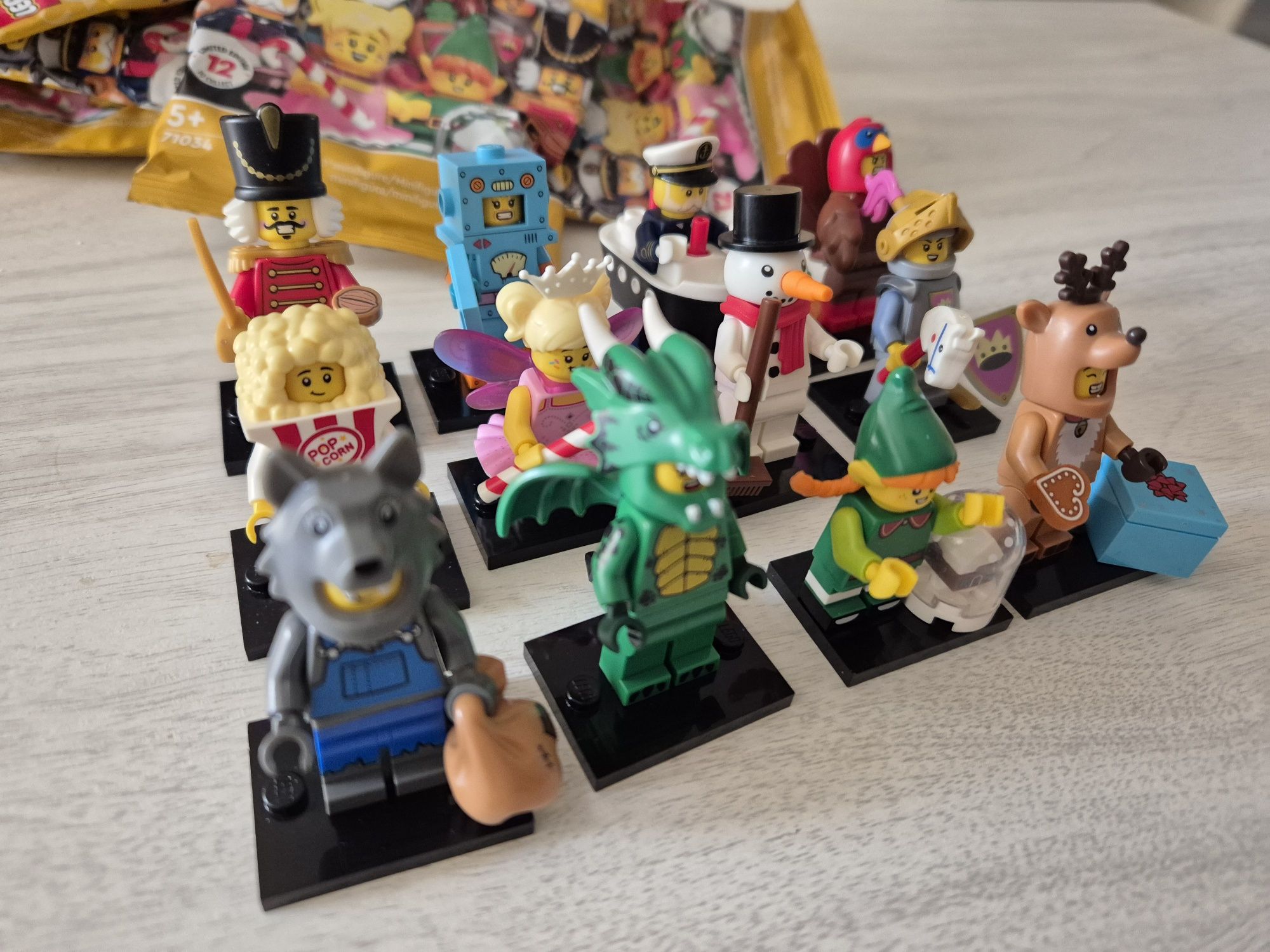 Lego minifigures серия 23