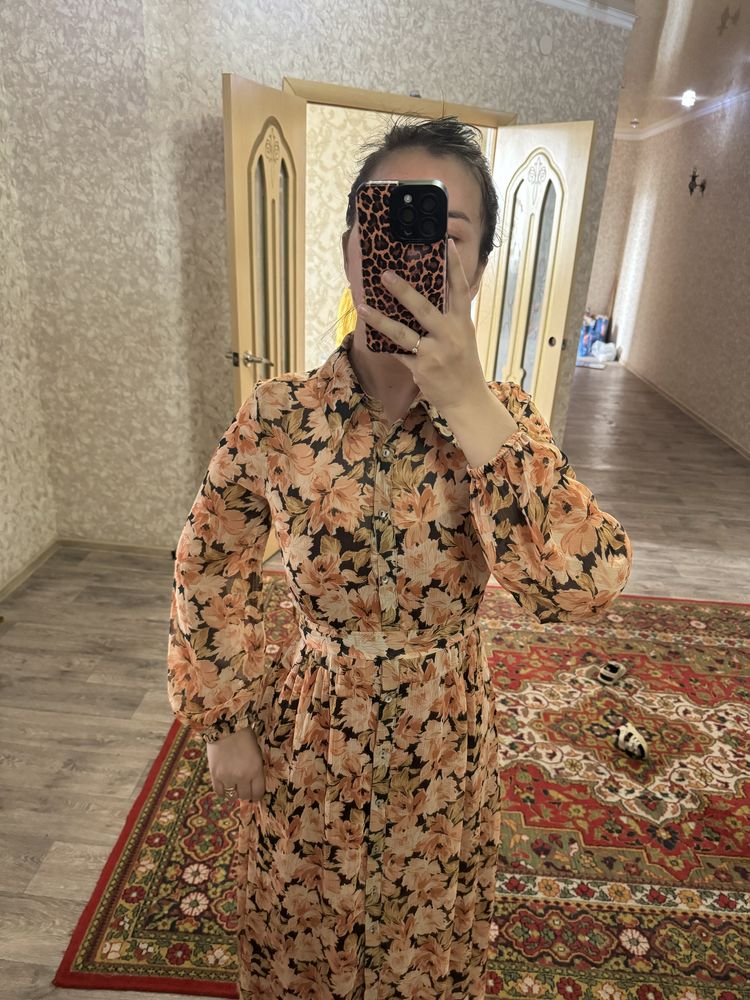 Женская одежда платья юбка