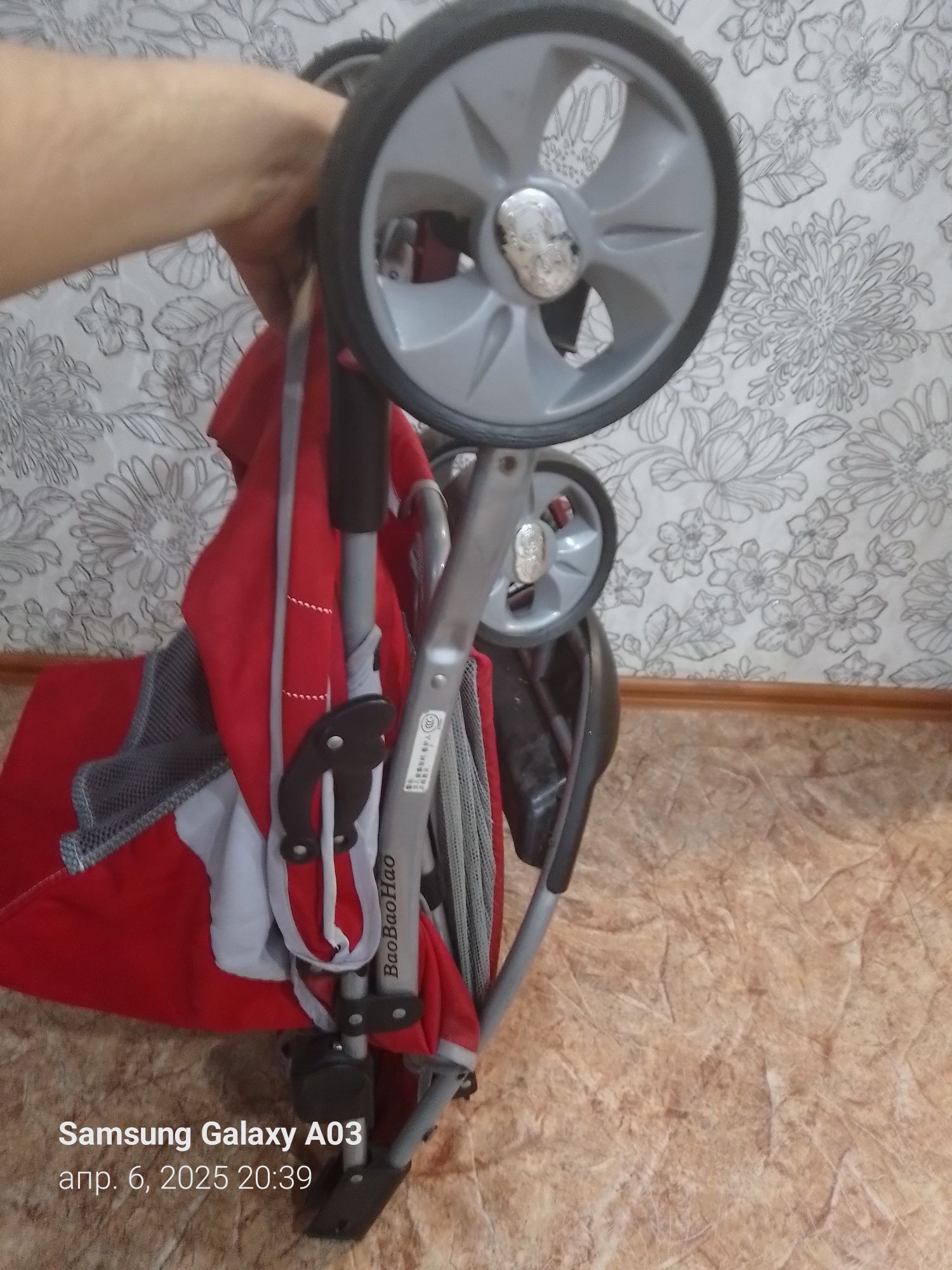 Продам детскую коляску