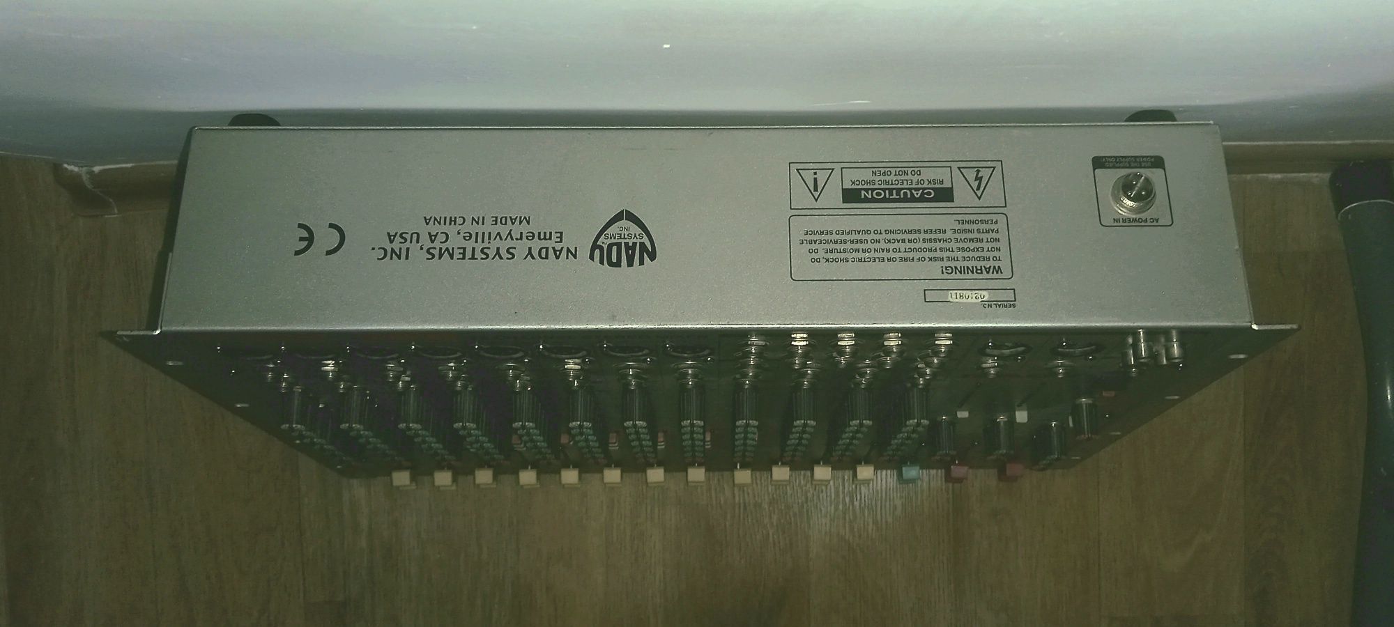 Продам микшерный пульт Nady cmx-16a