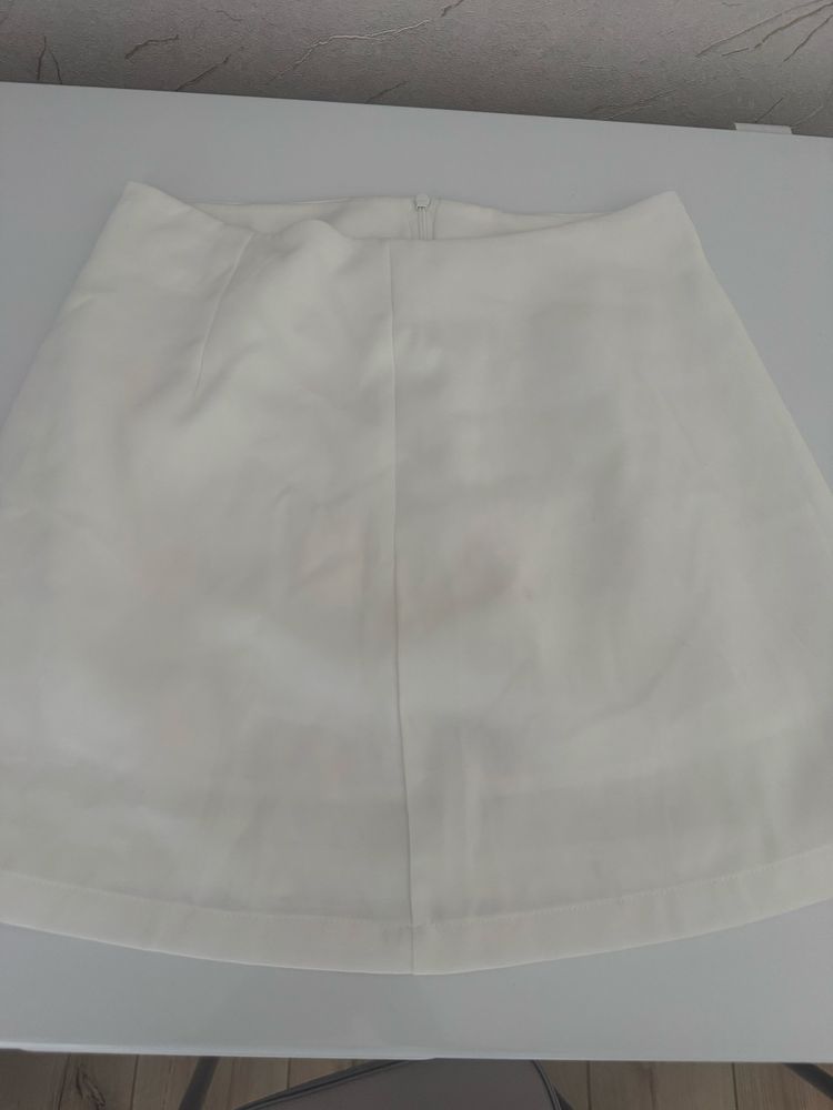 Продам юбки  короткие