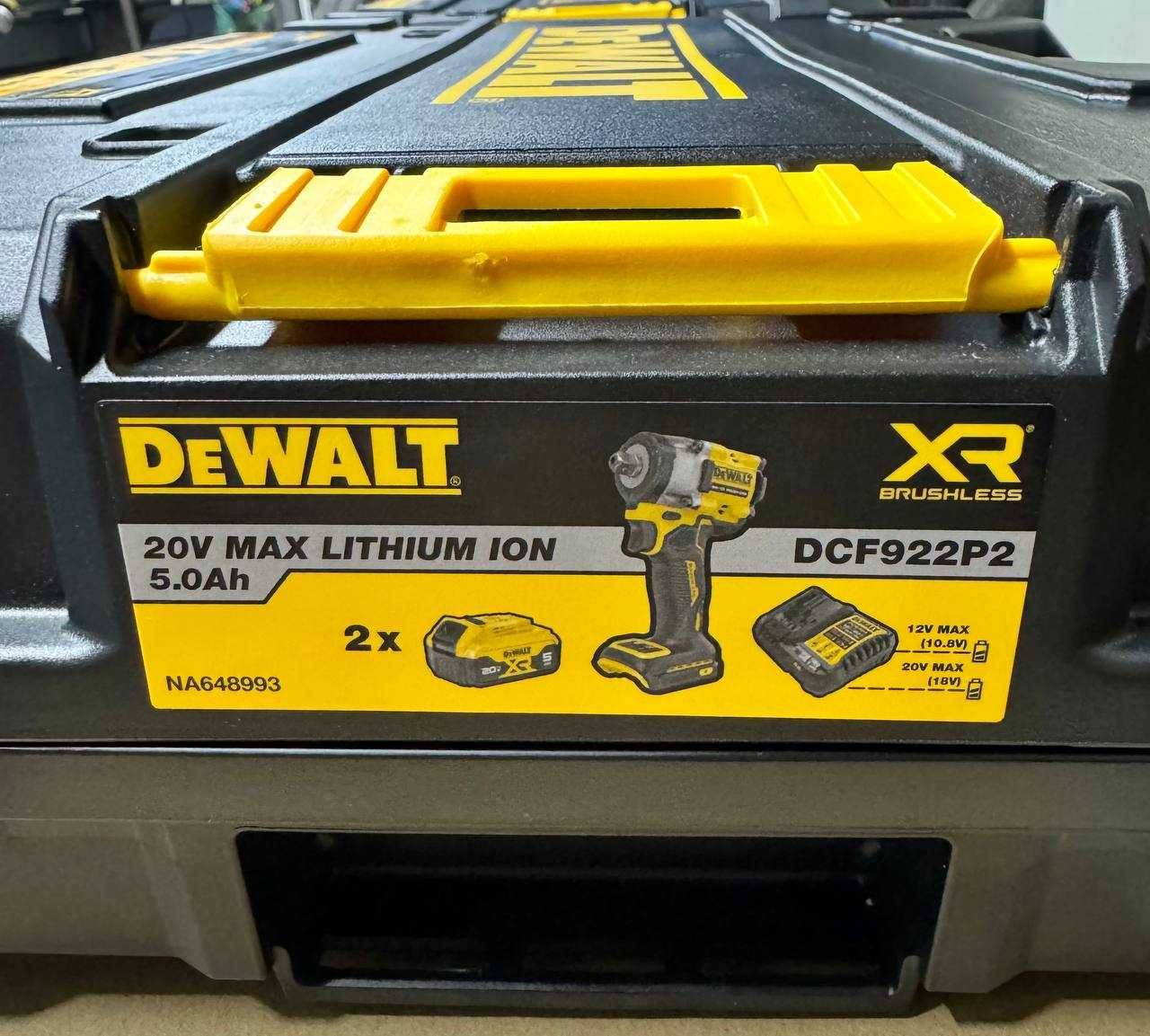 Кейс Dewalt чехол чемодан для гайковерта DCF921, 922, 923, 901  новый