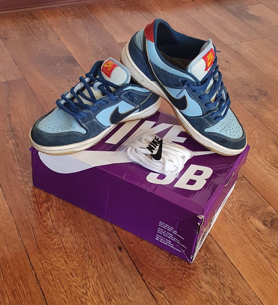 Кроссовки   Nike