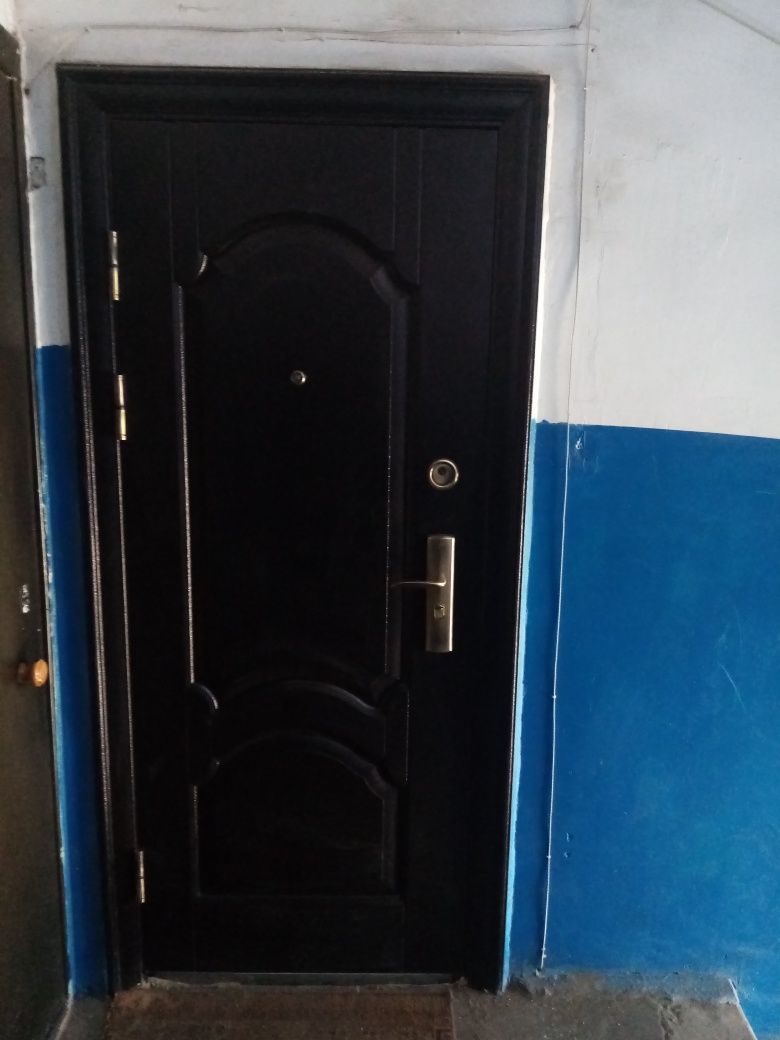 Продам 1 комнатную квартиру 32 кв метра . По улице Шокана Уалиханова