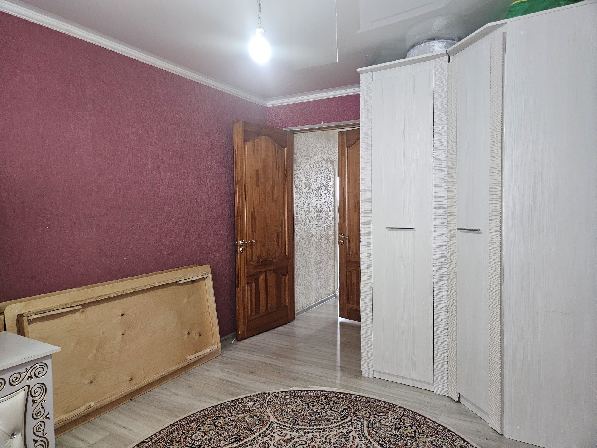 4х ком квартира район Универмаг (НТБ)