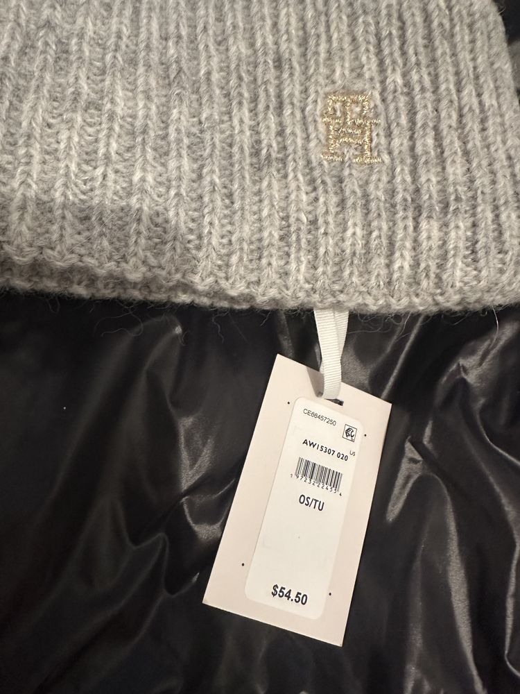 Новая шапка от Tommy Hilfiger