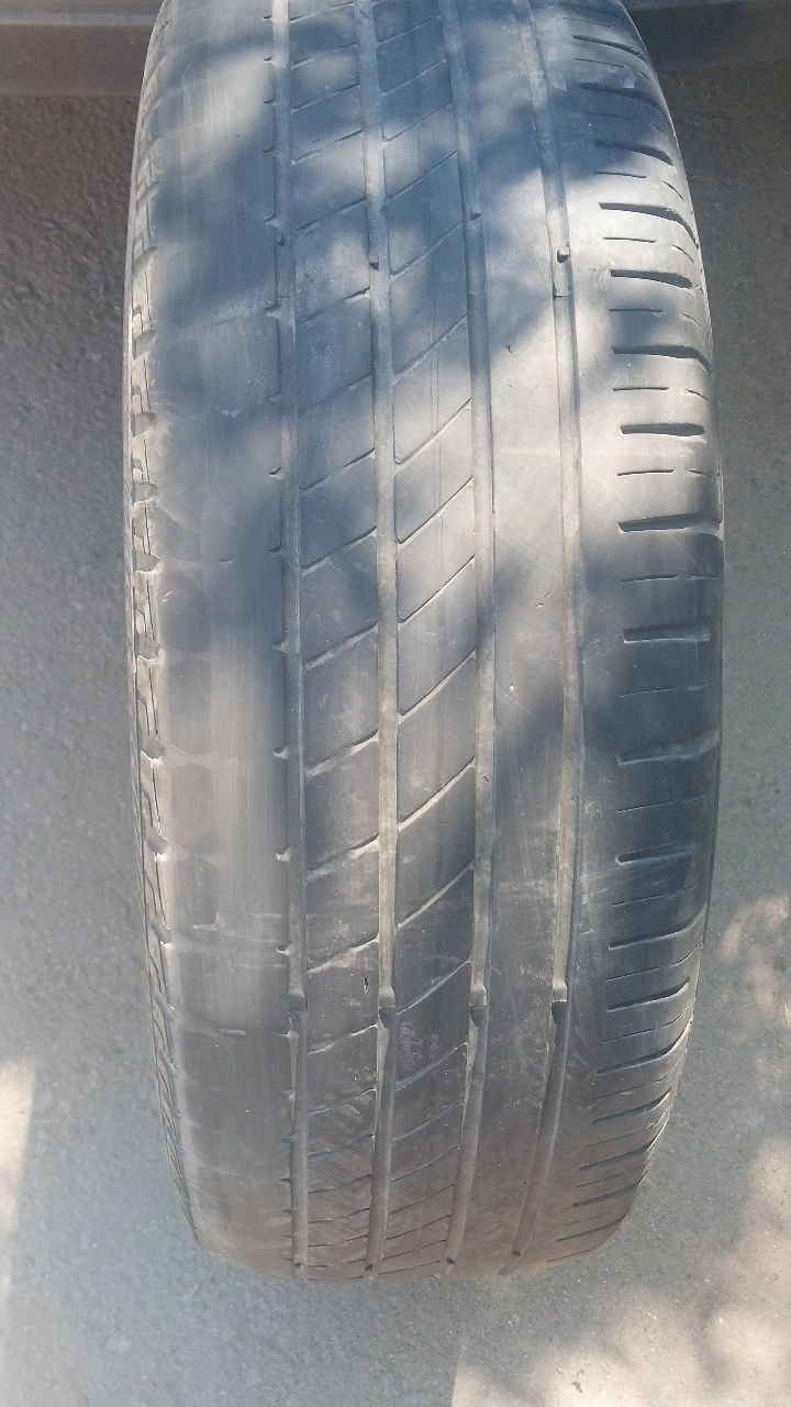 Продам лето 225/65/17
