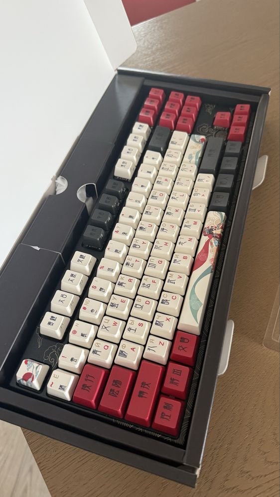 Varmilo x клавиатура (механическая, новая)