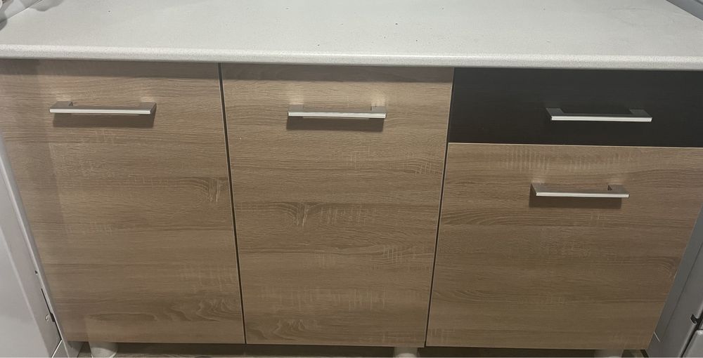 Продам куханный гарнитур новый