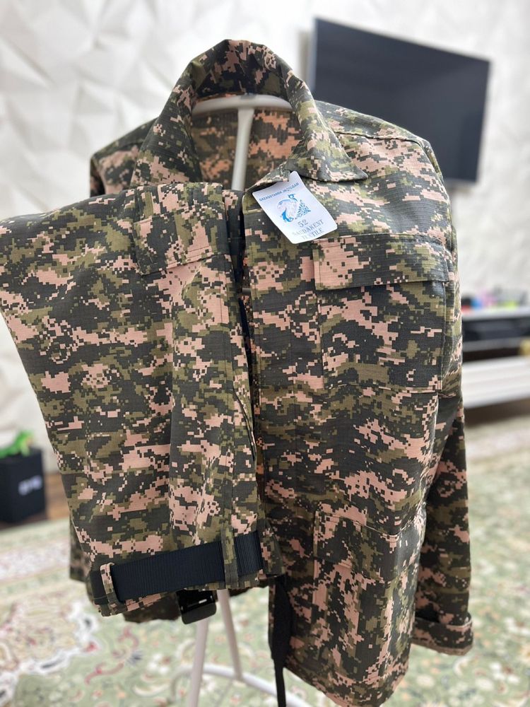 Комуфляж комплект школьный и туфли