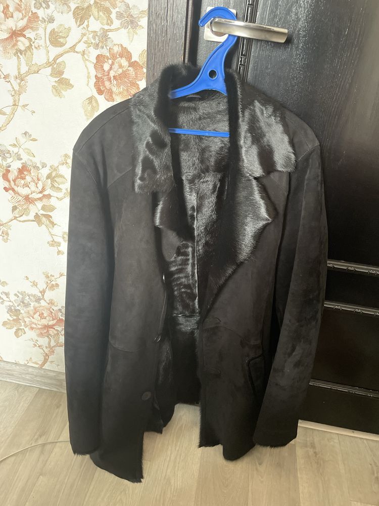 Продаю дубленку мужскую