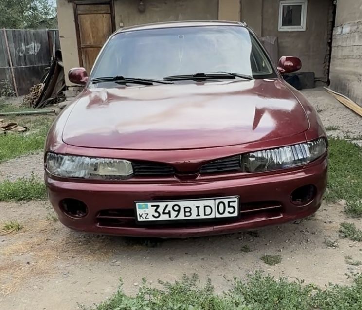 Продам галант в середном состояний