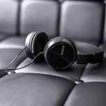 Наушники накладные Sony MDR-ZX110