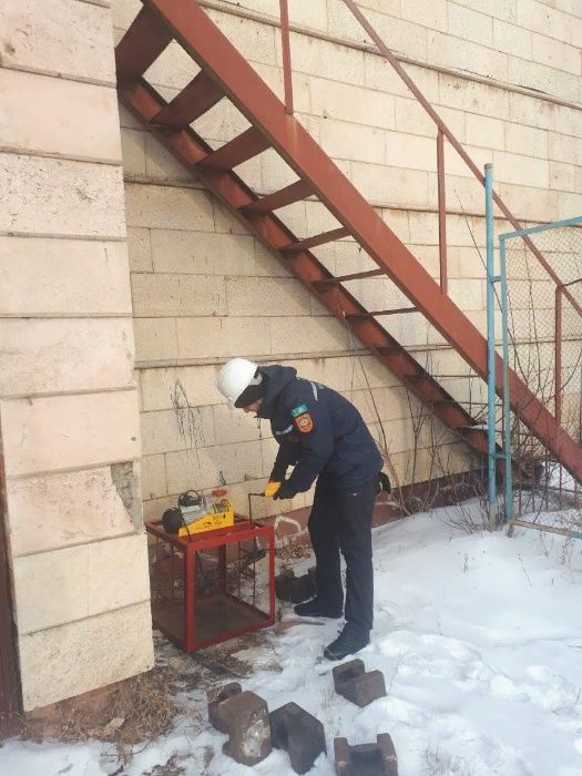 Испытание наружных лестниц и ограждений кровли в Кокшетау