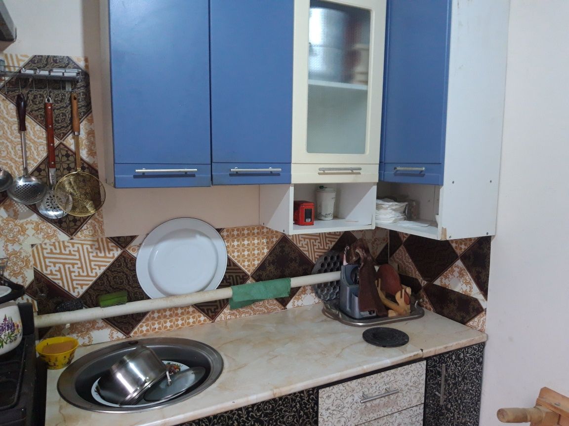 Баскудык Алау кв 4. Уч 96/21. Бір бөлме Сарай сатылат.