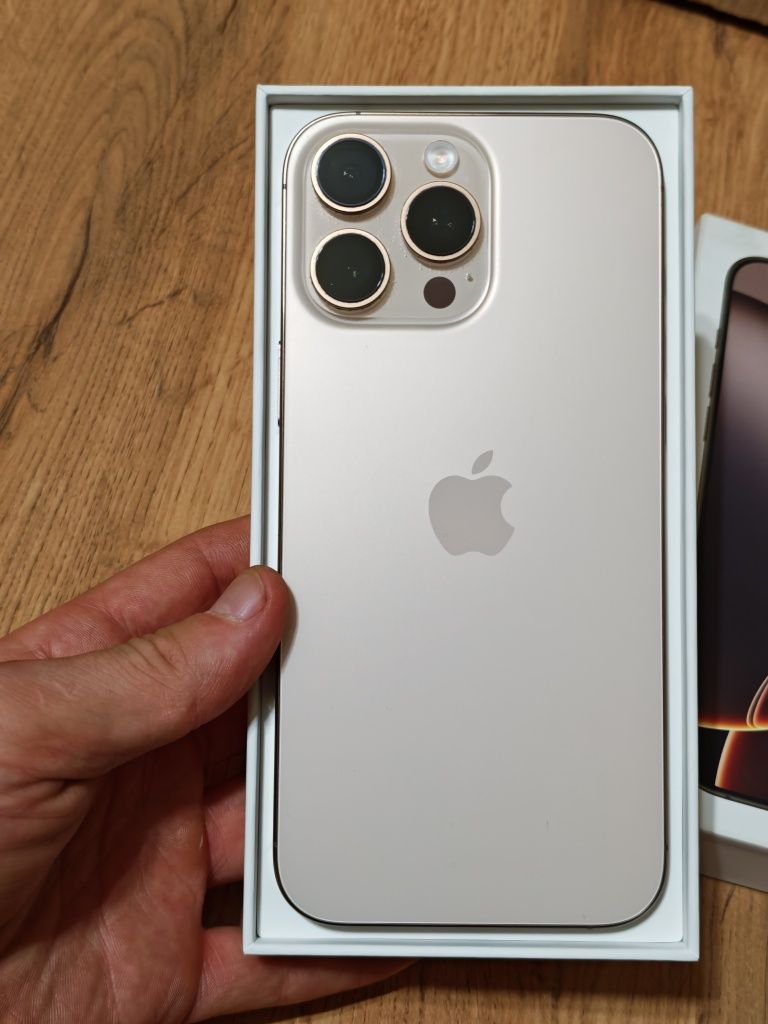 iPhone 16 Pro Max 256 gb akb 99