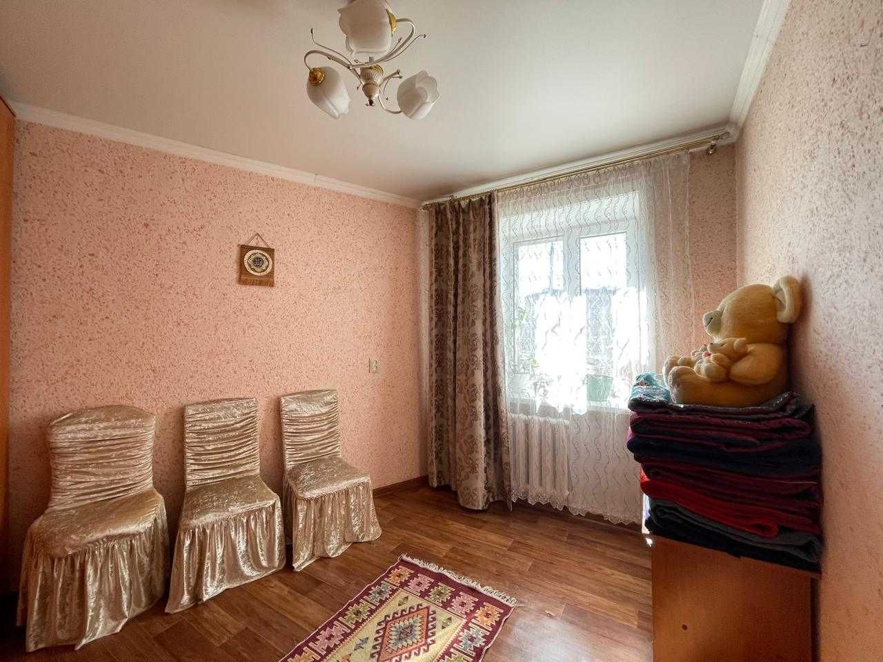 Продам 3 ком. Новая планировка. район Уют