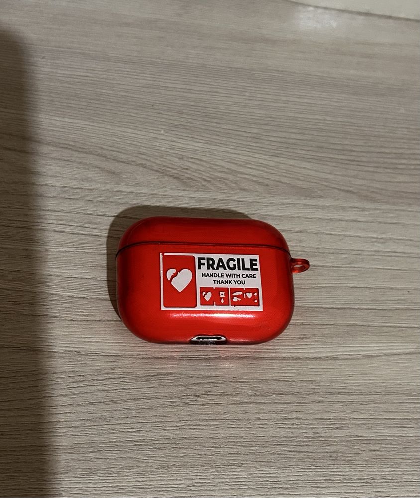 Кейс Apple AirPods Pro 2