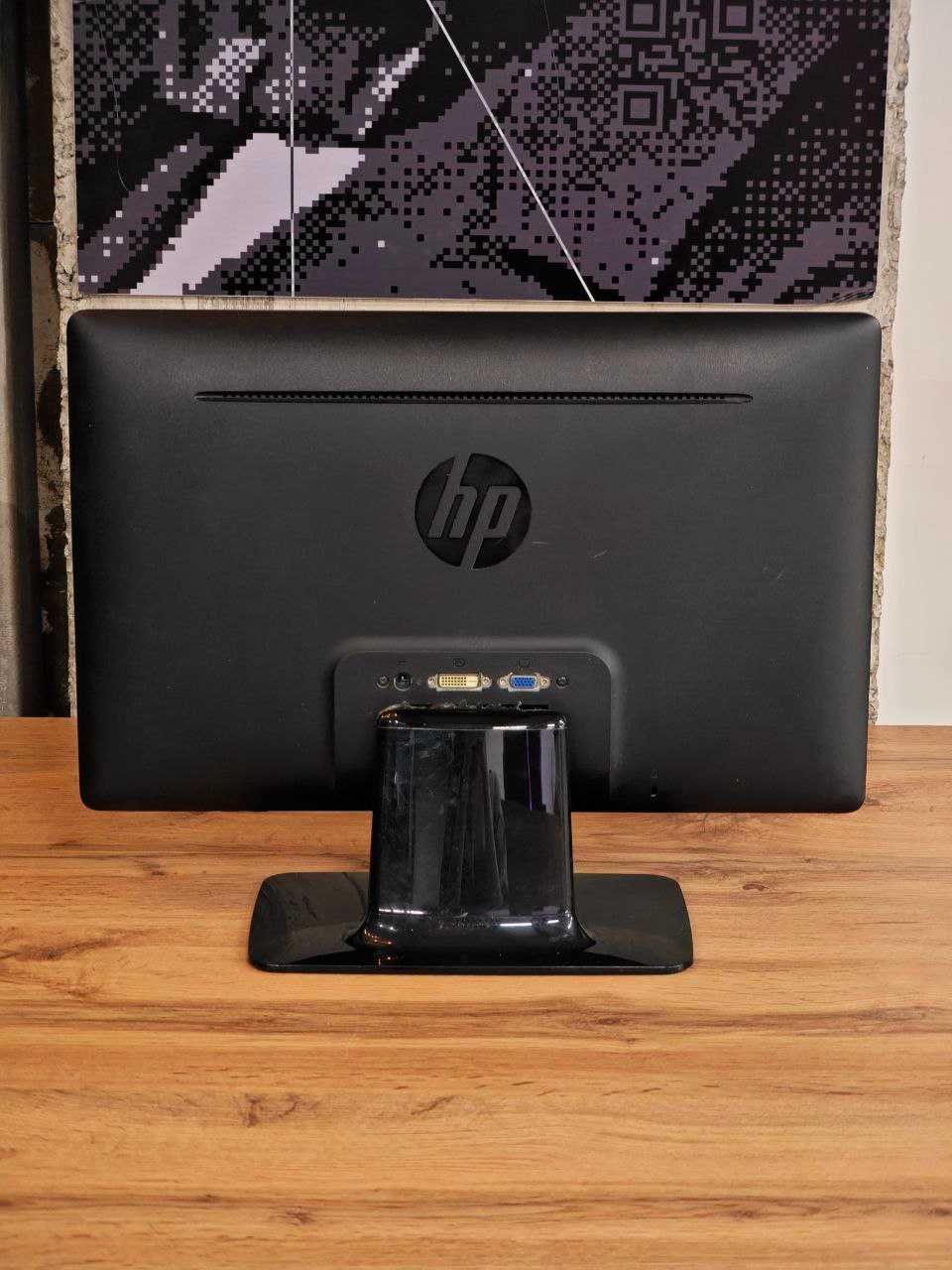 Монитор HP 2011x  20"/ DVI-D , VGA