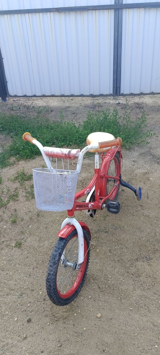 Продам велосипед. Размер колес 16