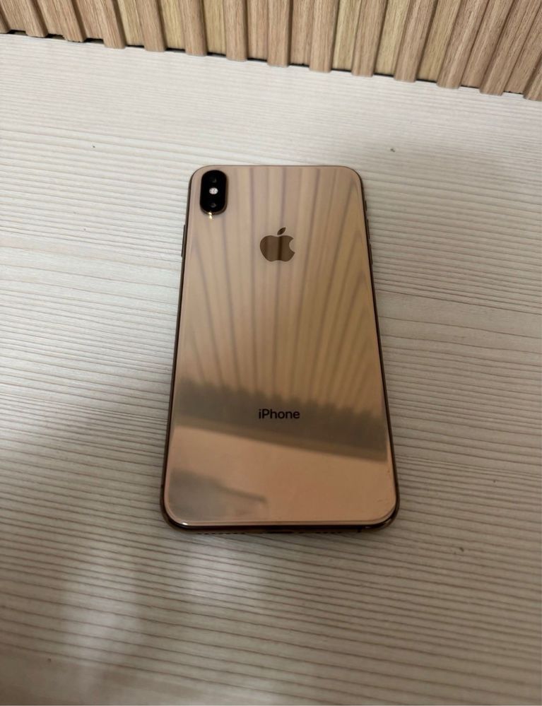 Продам срочно iPhone XS Max 256GB