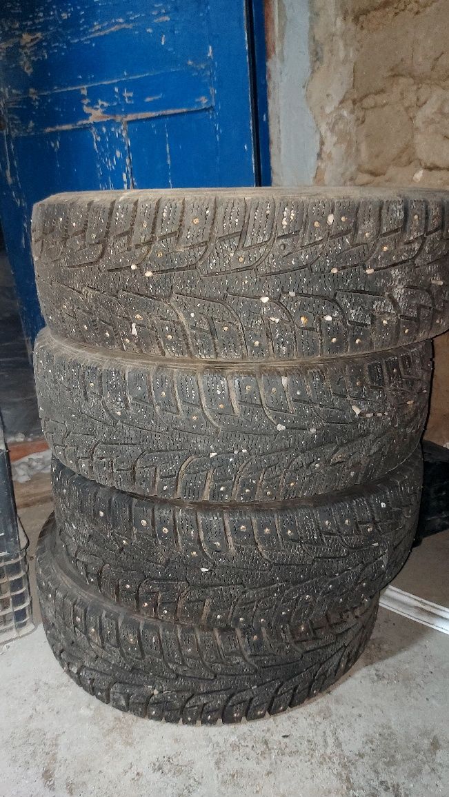 Продам Шины 185/65/15