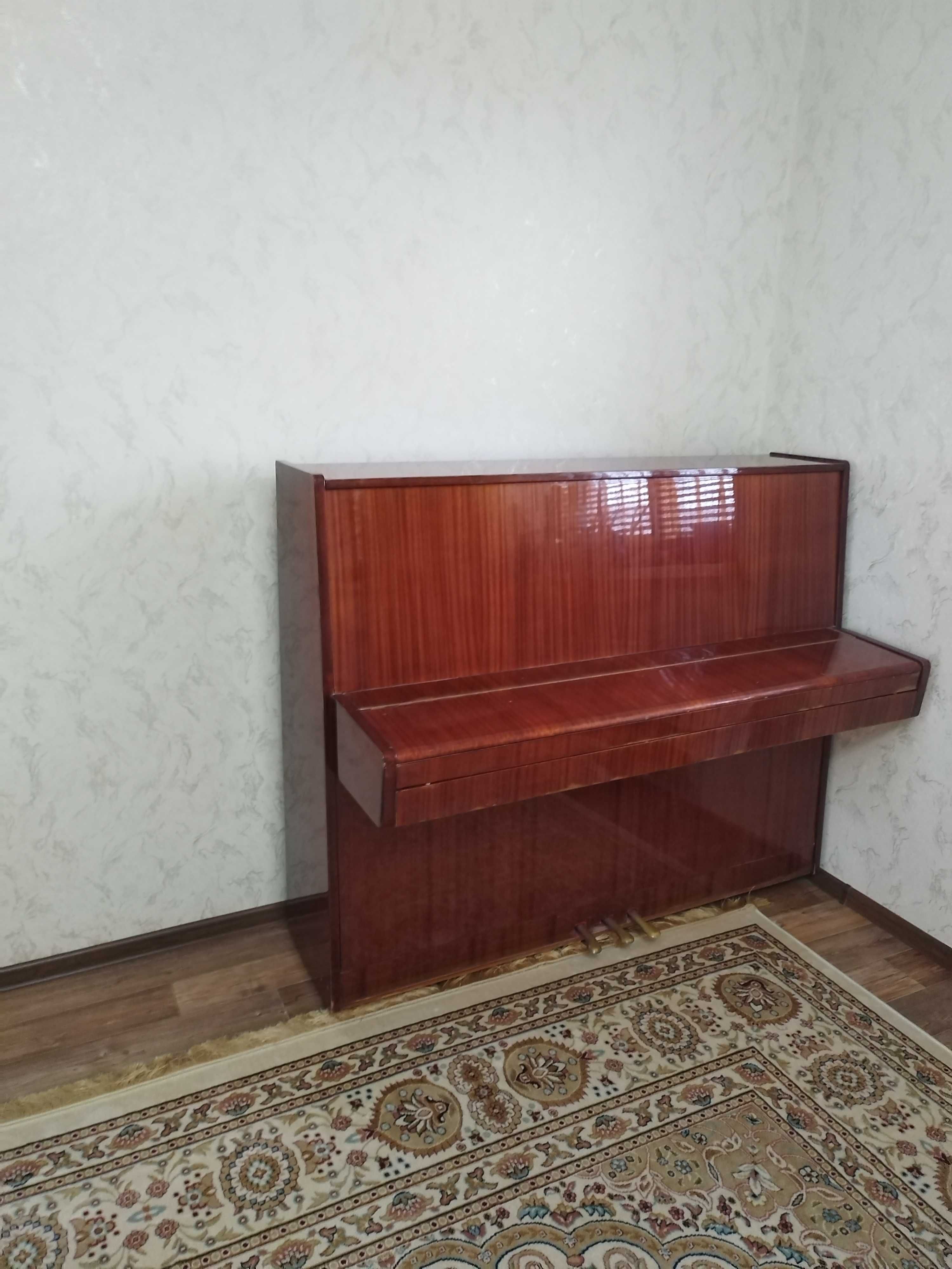 Продам пианино, в хорошем состоянии