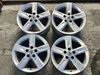 Оригинальные диски R17 Toyota Carmy 50 USA с датчиками давления