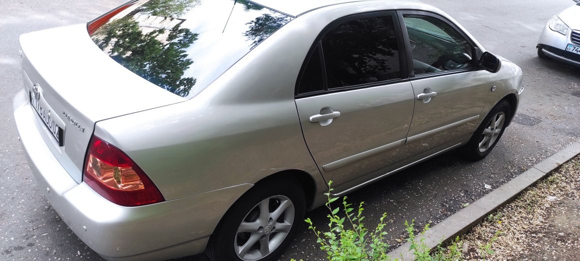 Продам Toyota Corolla