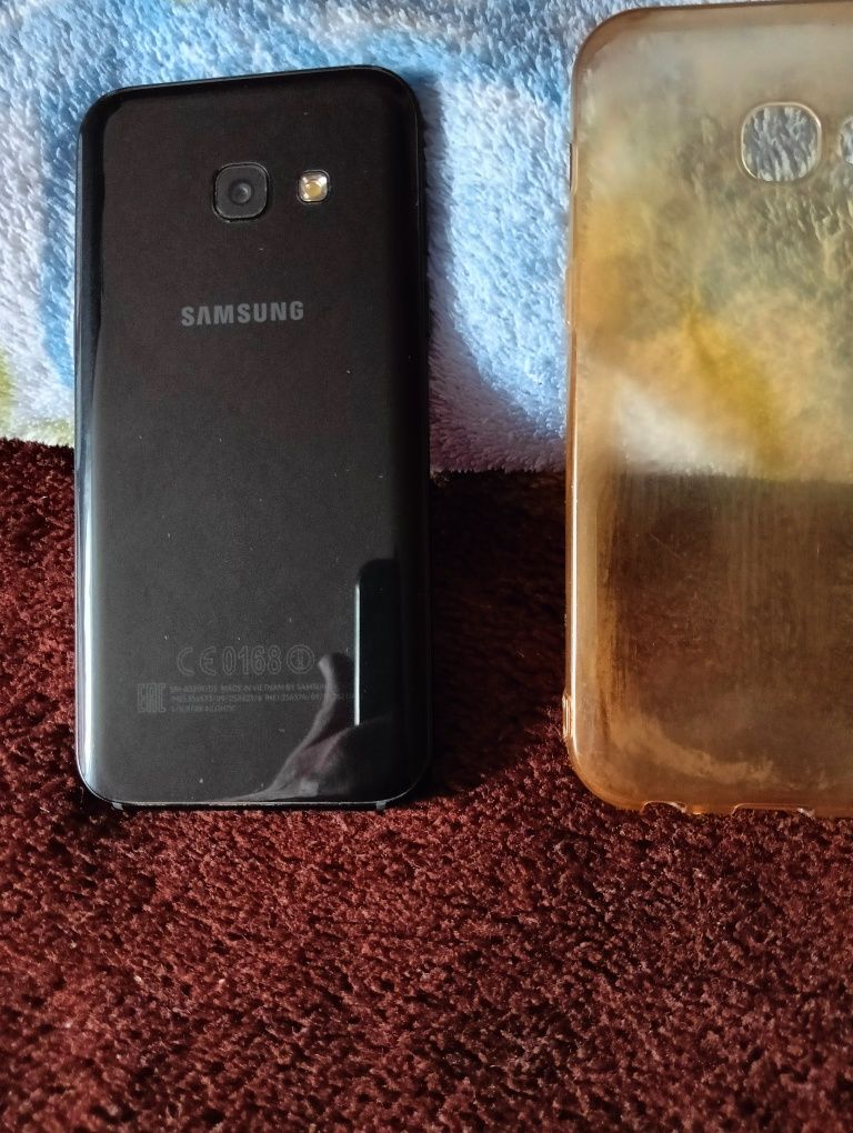 Samsung A3 SM-A320F