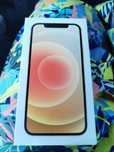 Продам Iphone 12