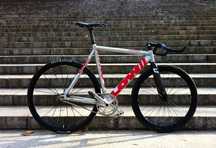 Велосипед Low II fixed gear