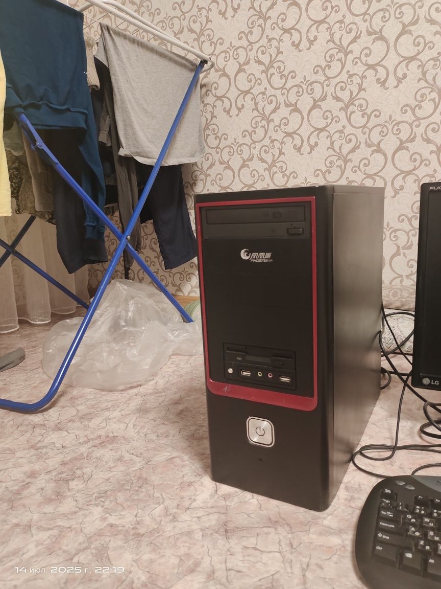 Продам компьютер б/у в хорошем состоянии