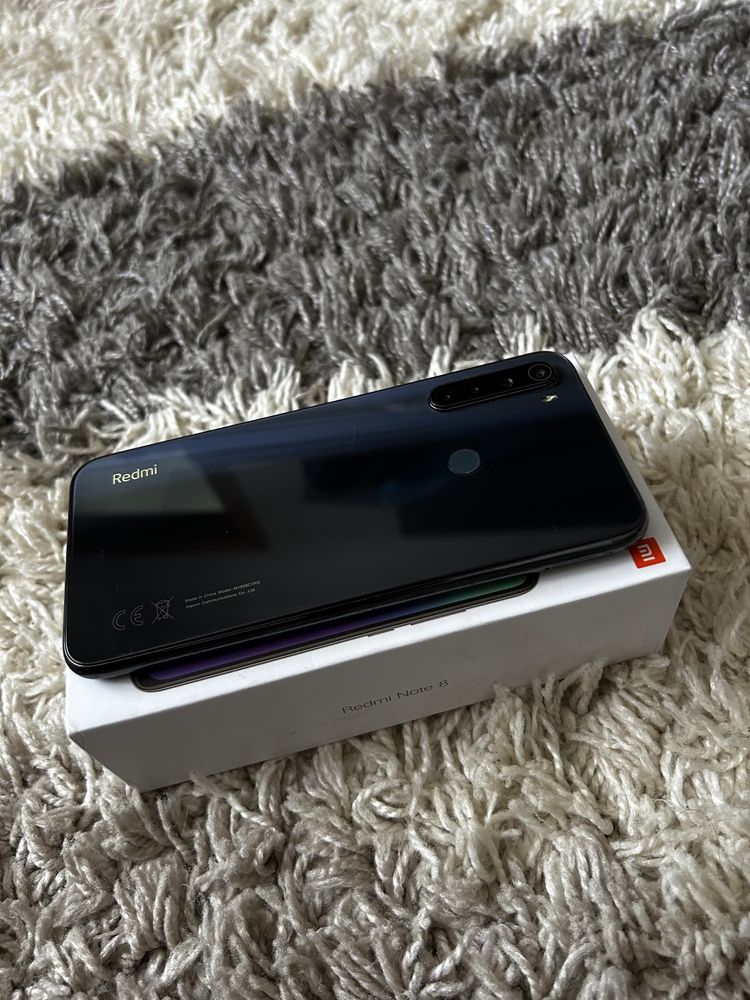 Продаю Redmi Note 8