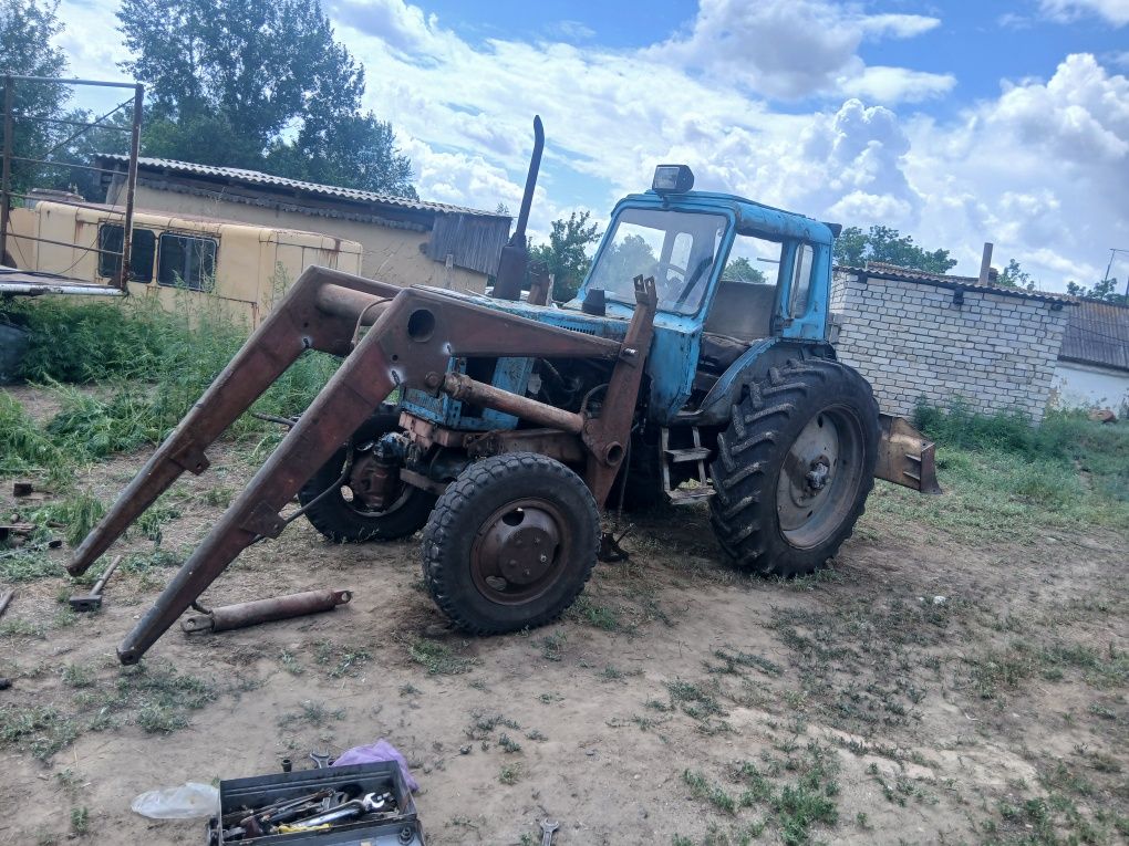 Продам 3 трактора 30 км от семска