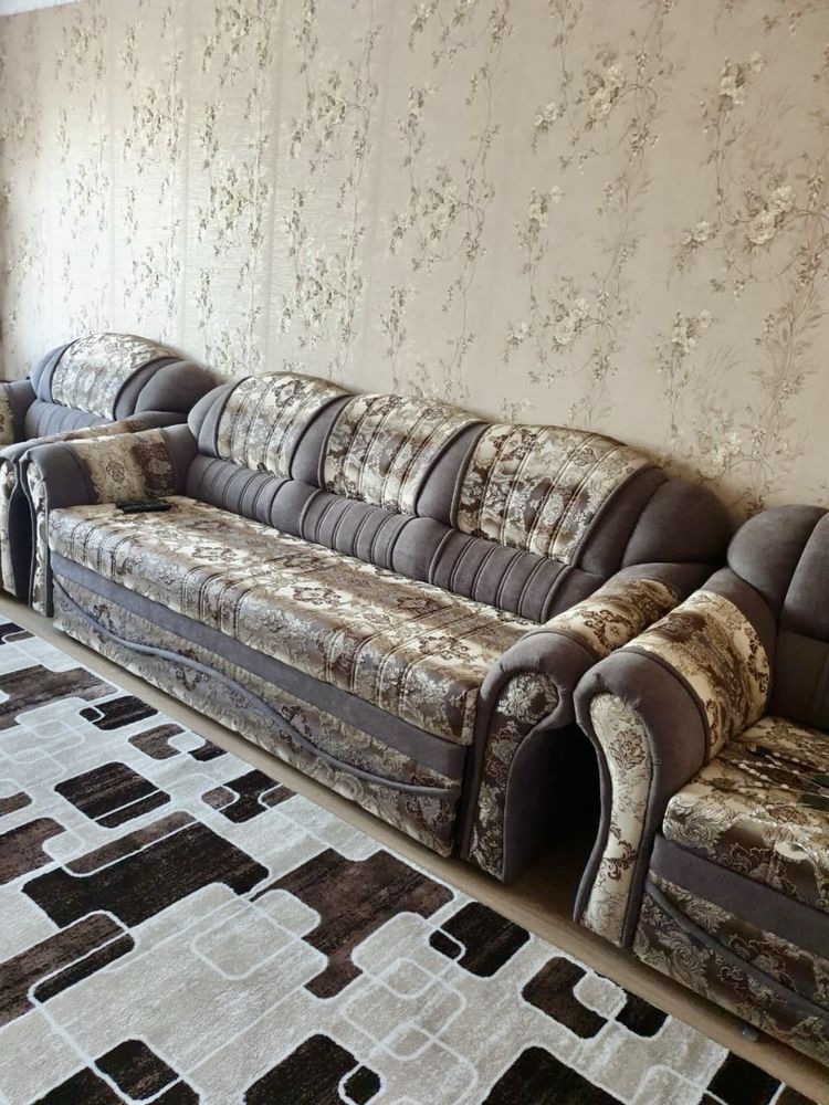 2комн, Боровская 76, 2этаж